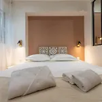 Nouveau Appartement Sacre Coeur Cottages 4
